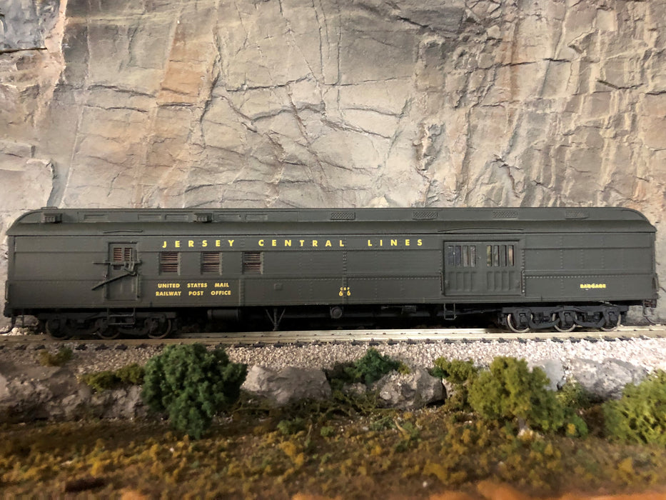 Bethlehem Car Works 4071 HO Scale Jersey Central Baggage and Mail Car Kit