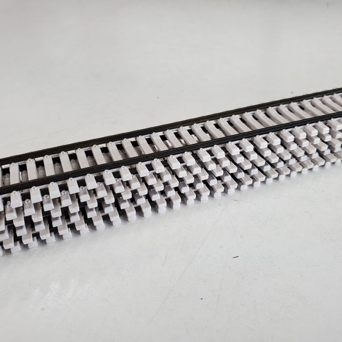 Micro Engineering 12-105 HO Scale Weathered Code 83 36" Flex-Track (Concrete Ties) 6 Pack