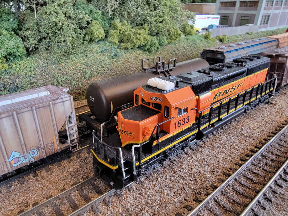 Kato N Scale EMD SD40-2 BNSF 1923 - Detailed Custom Numbered