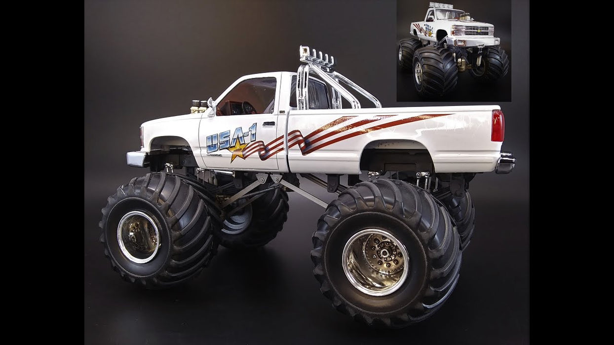 amt 1252 1/25 USA-1 Chevy Silverado Monster Truck Kit