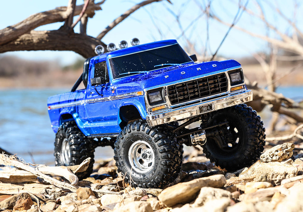 Traxxas 92046-4 TRX-4 Blue RTR High Trail 1979 Ford F-150 Ranger XLT Trail Crawler