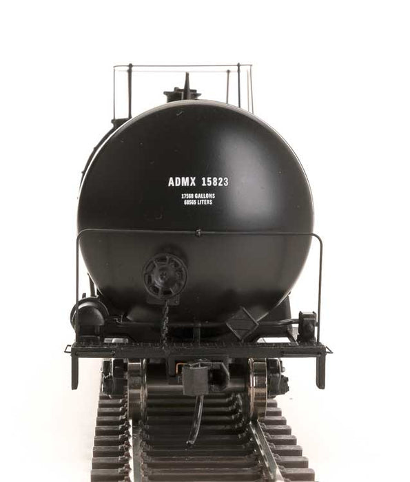 Walthers 920-100144 HO Scale 16,000 Gallon Funnel Flow Tank Car