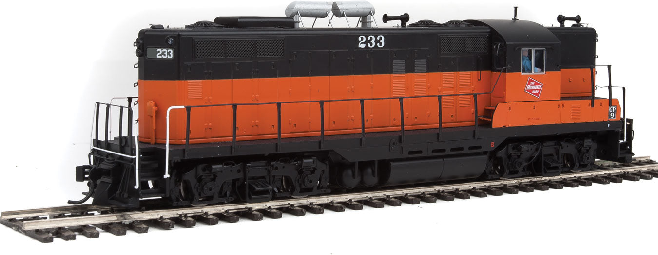 Walthers Proto 920-47878 HO Scale EMD GP9 Milwaukee Road MILW 219 ...